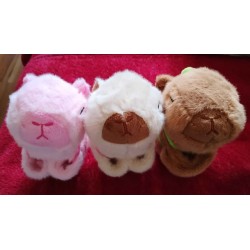 Capibara brazalete con mochila y musical