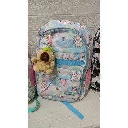 Mochila Kawaii Gatito con Llavero Capibara
